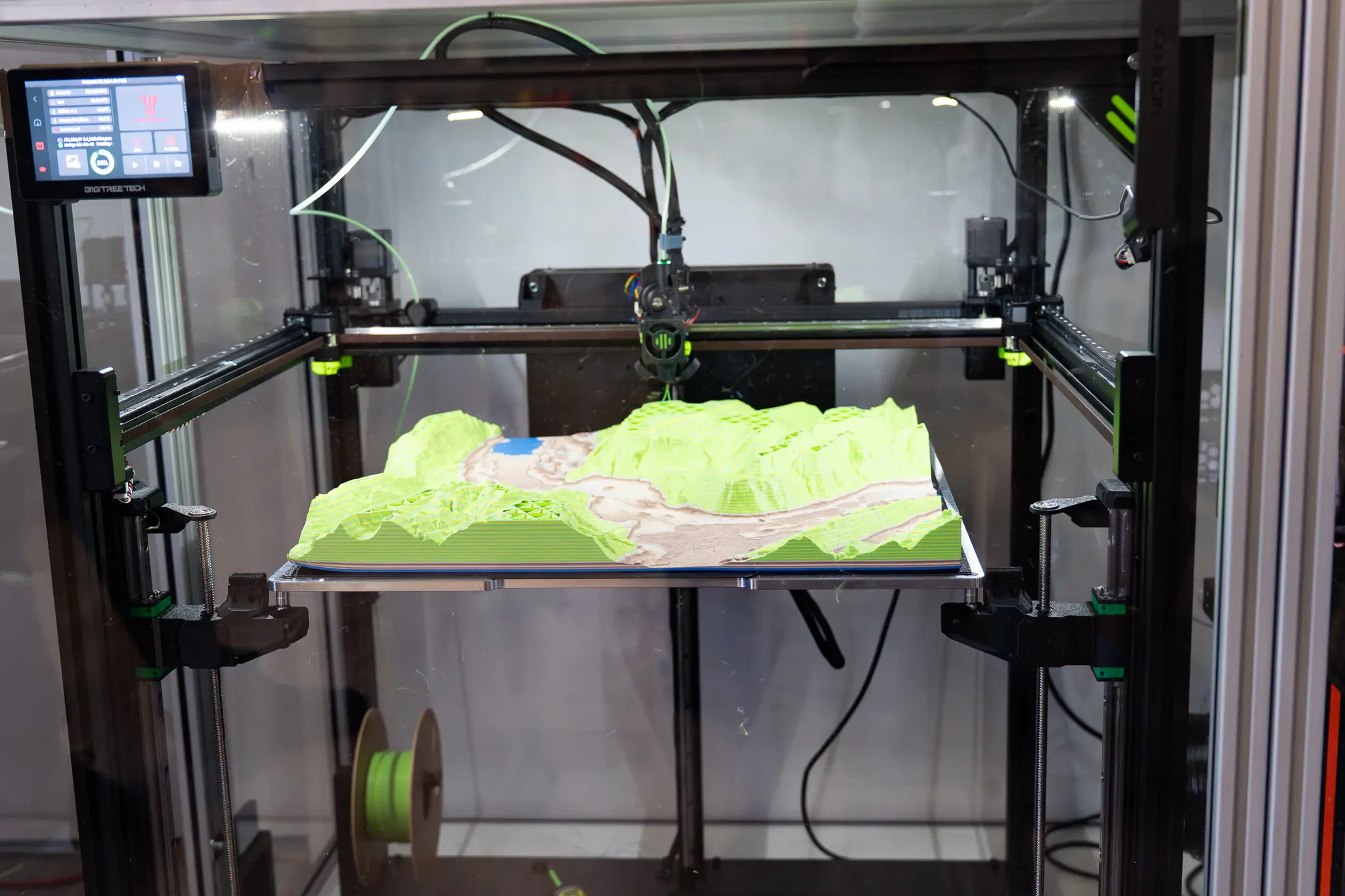 Impression 3D carte topographique multicolore